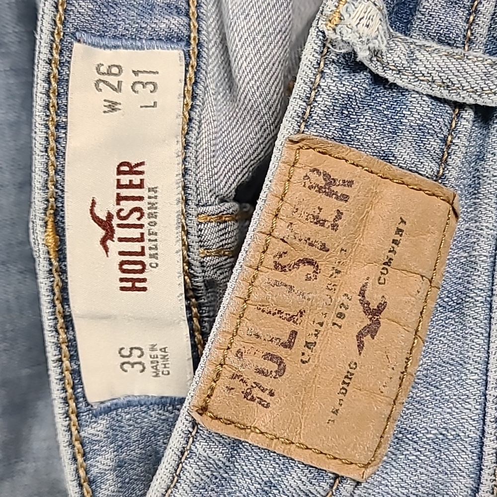 HOLLISTER 26x28 GIRL 3s STRIGHT BOOT PRE-OWNED STRECH DENIM DISTROYED JEANS - Picture 7 of 8